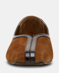 DORELIA CHESTNUT