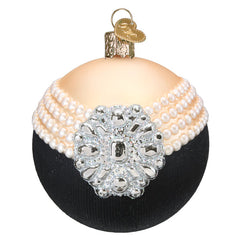 Classic Audrey Round Ornament