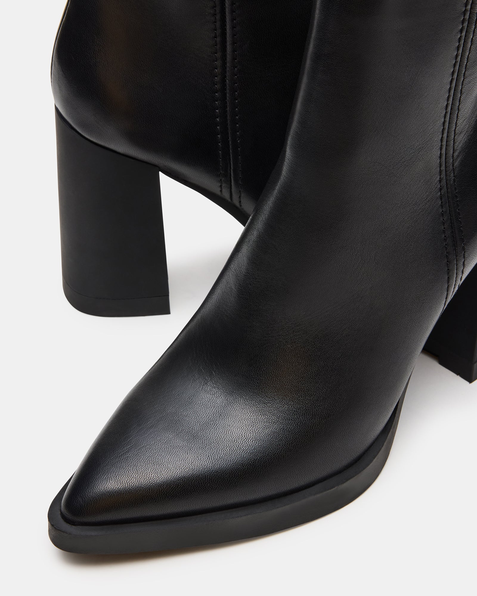 HARDEN BLACK LEATHER