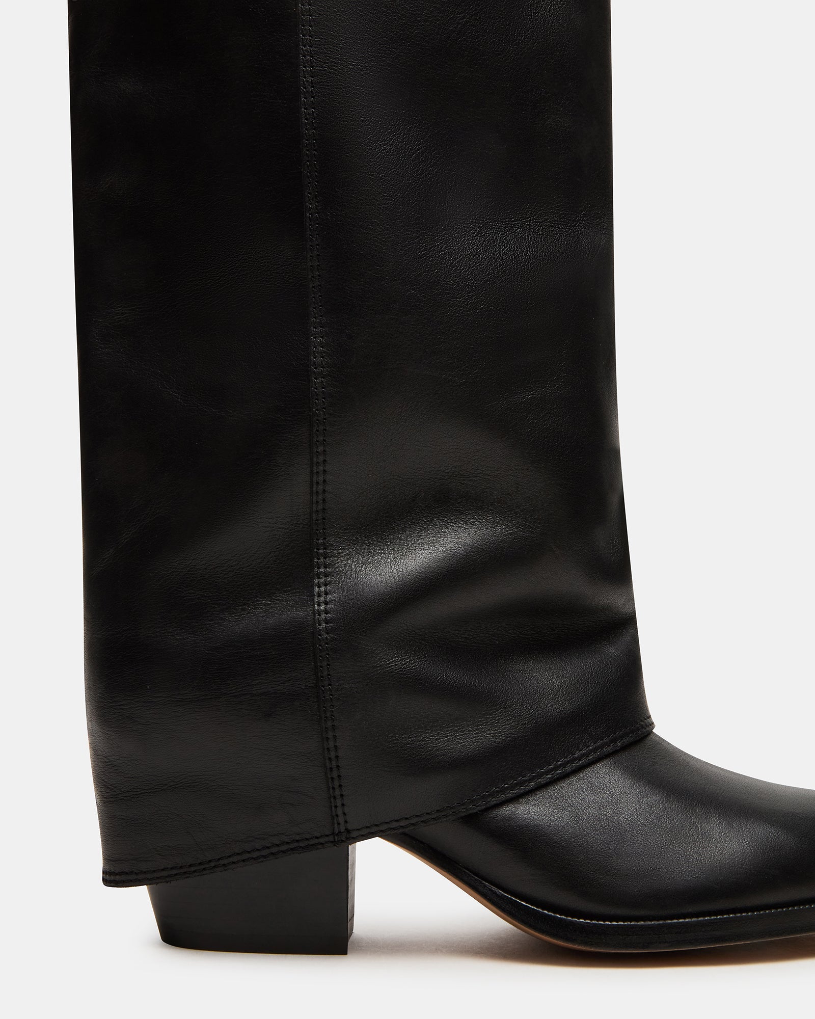 WINNICK BLACK LEATHER